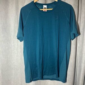2 for 1 deal Rare New Regulate Performance T-shirt & Tank Men’s XL Gymshark